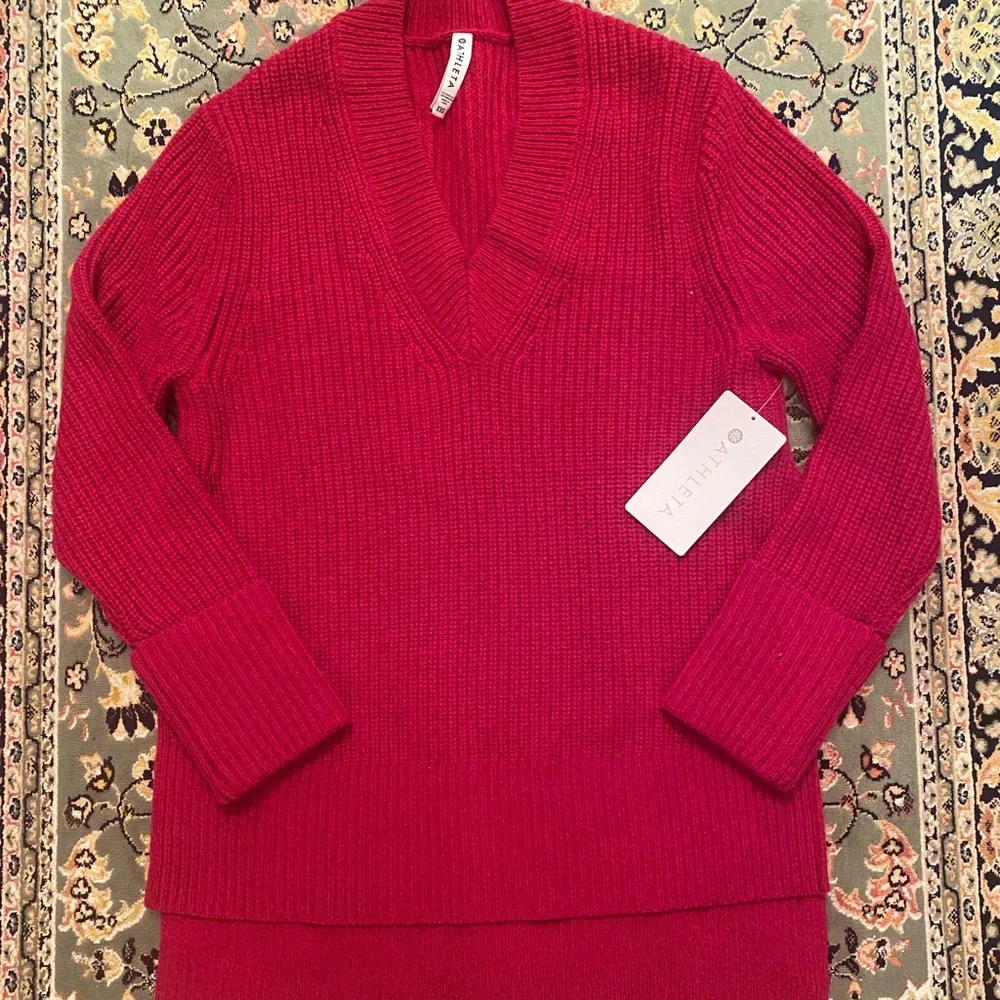 Athleta Sweater - Picture 4 of 7